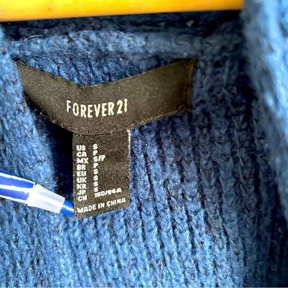 Forever 21 Cardigan - Picture 4 of 6